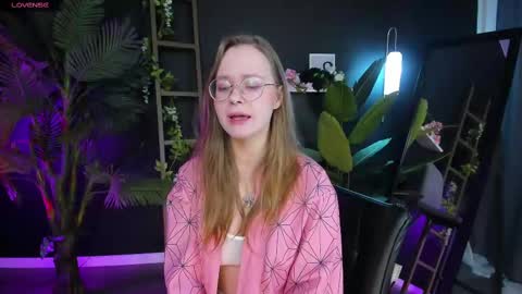 assie online show from 02.21.25