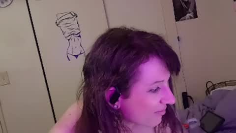 Cassiemichelle online show from 04.06.26