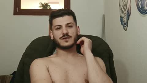 Snapshot of casual_mike chatting on 03.30.26 Mike Moreira online show from 03.30.26