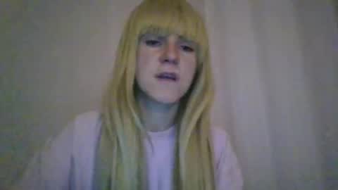 Snapshot of cat_2019 chatting on 09.20.25 cat_2019 online show from 09.20.25