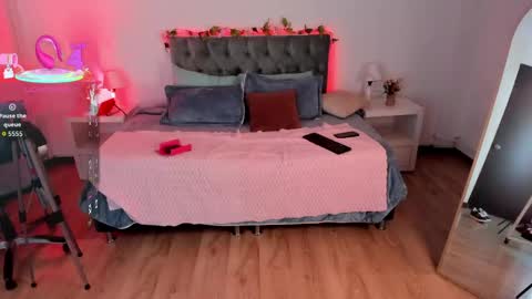 Karol  online show from 04.26.26
