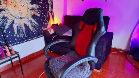 Karol  online show from 06.17.26