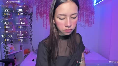 Snapshot of cat_kitty18 chatting on 12.28.24 Lorena Saenz online show from 12.28.24