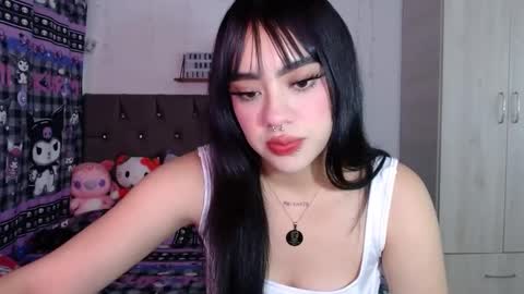 Snapshot of cat_mila_ chatting on 09.28.25 Mila online show from 09.28.25