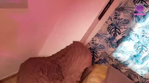 Snapshot of cata2319 chatting on 11.02.25 catalina online show from 11.02.25