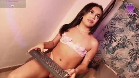 Snapshot of cata2319 chatting on 11.29.25 catalina online show from 11.29.25