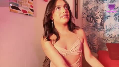 Snapshot of cata2319 chatting on 12.19.25 catalina online show from 12.19.25