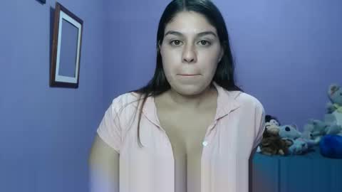 Snapshot of cata_09 chatting on 03.06.26 cata online show from 03.06.26