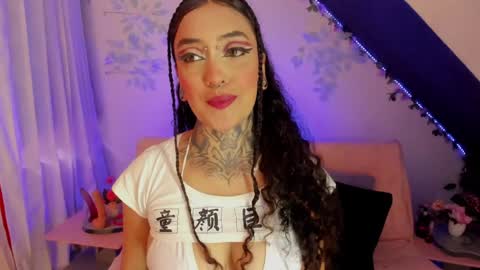 Cata green model independient online show from 01.11.25