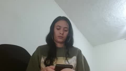 Snapshot of cata_sexy2410 chatting on 09.22.25 cata_sexy2410 online show from 09.22.25