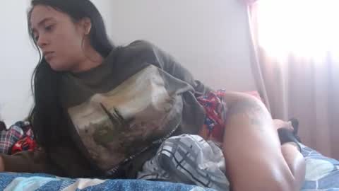 Snapshot of cata_sexy2410 chatting on 09.22.25 cata_sexy2410 online show from 09.22.25