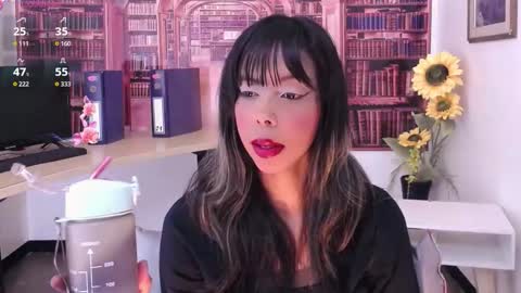 Queen Catalella online show from 09.26.25