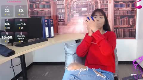 Queen Catalella online show from 12.01.25