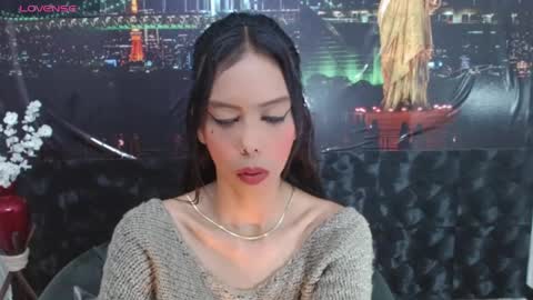 Queen Catalella online show from 04.25.26