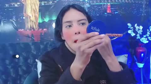 Queen Catalella online show from 07.28.26