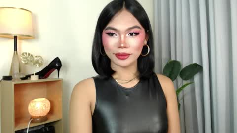 Snapshot of catalenax chatting on 11.11.25 CatalenaX online show from 11.11.25