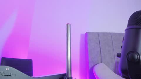 Cata  Monday- Saturday   On line at 0100pm-0700pm online show from 12.04.24