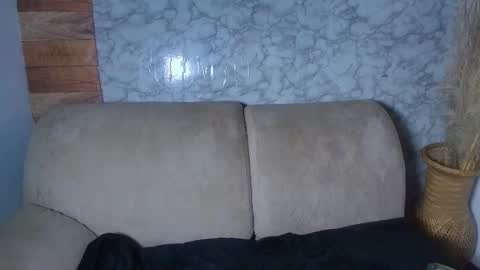 Snapshot of catalina_santana20 chatting on 11.07.25 Catalina online show from 11.07.25