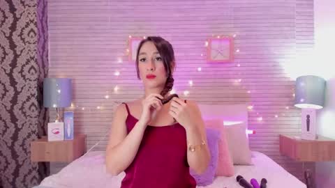 CatalinnaThompson online show from 02.26.25