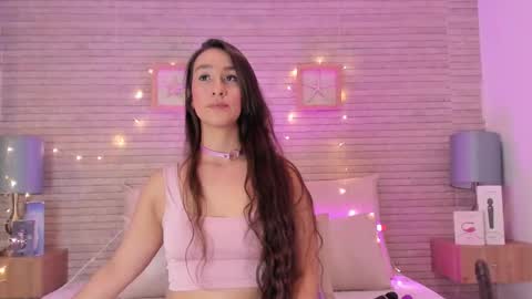 CatalinnaThompson online show from 03.07.25