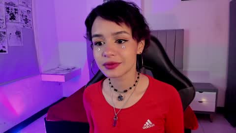 Cat  online show from 01.25.25