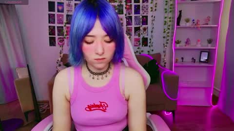 KettieHi My name is Katie I love drawing and I can play the guitar. And  love dancing online show from 06.12.26