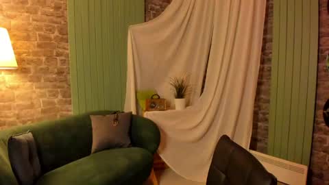 Catherine online show from 04.29.26