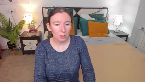 Snapshot of catherinewalls chatting on 10.20.25 Catrin online show from 10.20.25