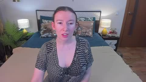 Catrin online show from 04.10.26