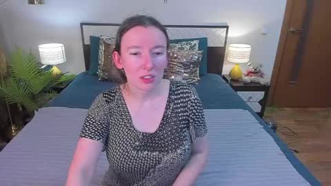 Catrin online show from 04.12.26