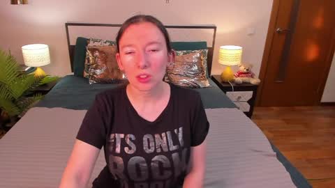 Catrin online show from 06.06.26
