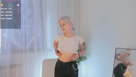 Mia online show from 06.15.26