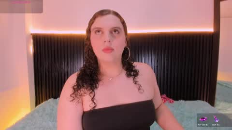 Snapshot of catleyanoire_ chatting on 05.18.26 Catleya Noire online show from 05.18.26