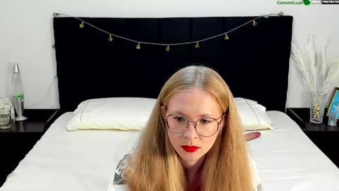 Snapshot of catmintlush chatting on 06.24.26 CatmintLush online show from 06.24.26