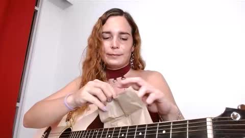 Snapshot of catnessa_ chatting on 01.09.26 Catalina Restrepo online show from 01.09.26