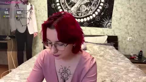 Snapshot of catricesiefert chatting on 12.05.25 Thea online show from 12.05.25