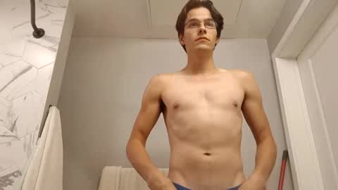 Snapshot of cats_summer chatting on 11.25.25 cats_summer online show from 11.25.25