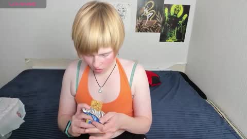 cattie_w_ online show from 11.18.25