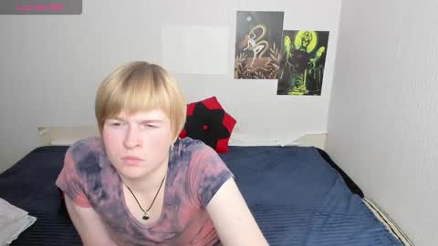 cattie_w_ online show from 11.25.25