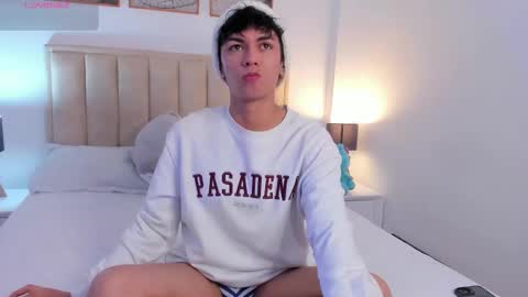 Snapshot of caydensmit chatting on 11.05.25 Cayden online show from 11.05.25