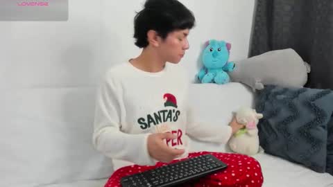 Snapshot of caydensmit chatting on 11.30.25 Cayden online show from 11.30.25