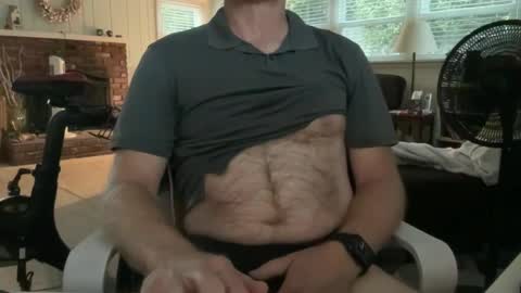 Snapshot of cbjohnjohn chatting on 09.26.25 John online show from 09.26.25