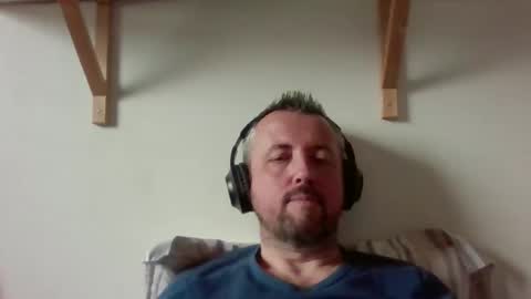 Snapshot of cebcool chatting on 02.08.25 Sb online show from 02.08.25