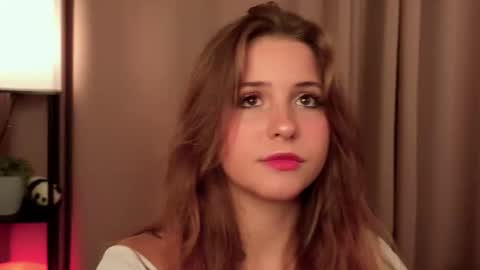 Lina  online show from 12.03.25