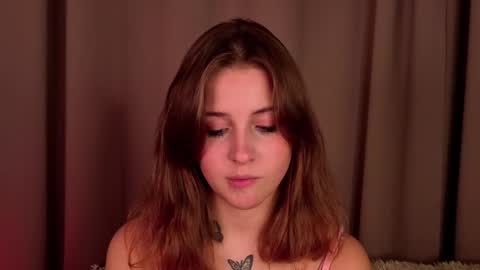 Snapshot of ceceliapidcock chatting on 02.11.26 Lina online show from 02.11.26