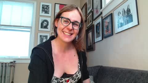 Cecily Saint Claire online show from 02.06.25