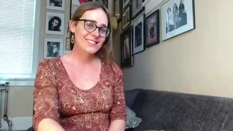 Cecily Saint Claire online show from 02.18.25