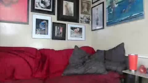 Cecily Saint Claire online show from 12.05.25