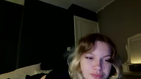 Snapshot of ceecees chatting on 03.24.26 ceecees online show from 03.24.26