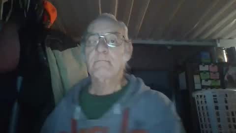 Chuck online show from 11.08.25